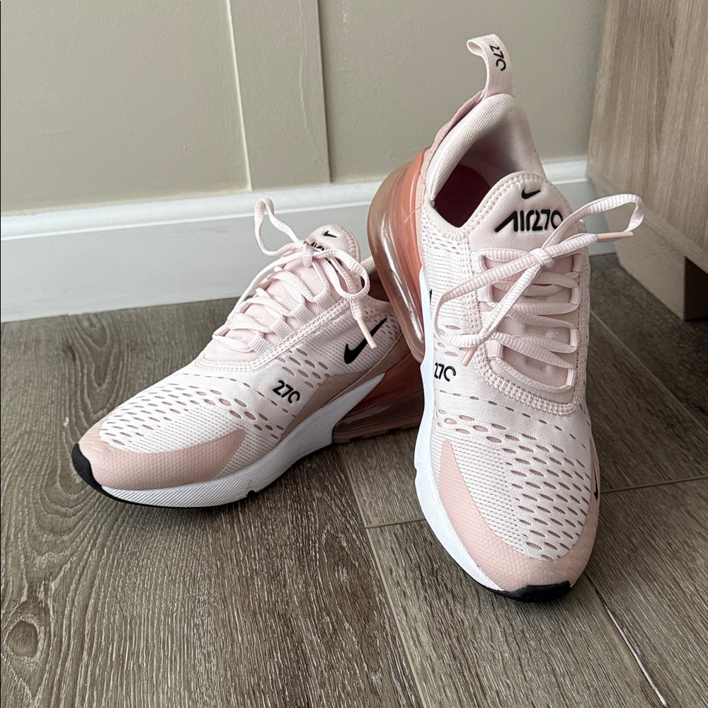 Women’s athletic shoes